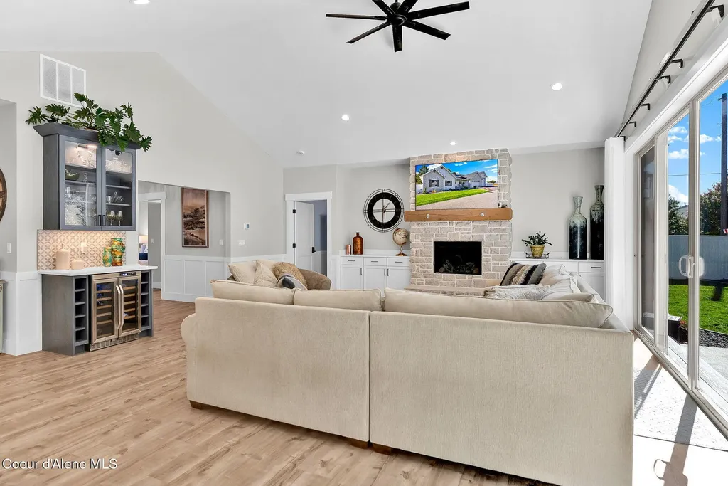 1243 W Orchard Avenue Hayden ID 83835