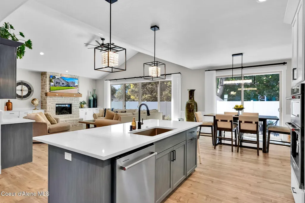 1243 W Orchard Avenue Hayden ID 83835