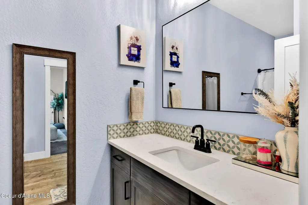1243 W Orchard Avenue Hayden ID 83835