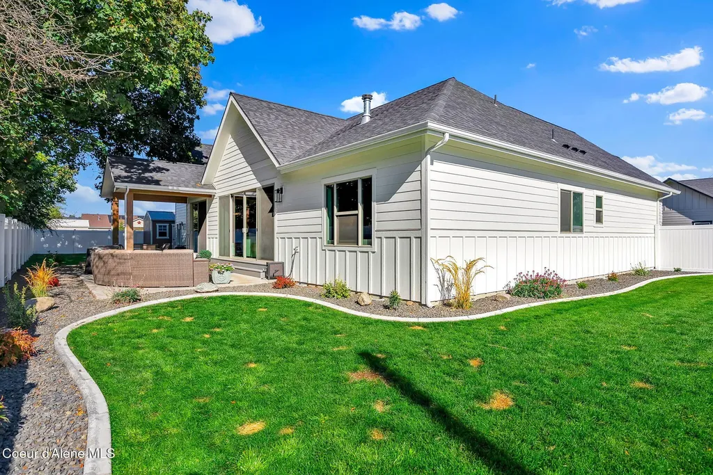 1243 W Orchard Avenue Hayden ID 83835