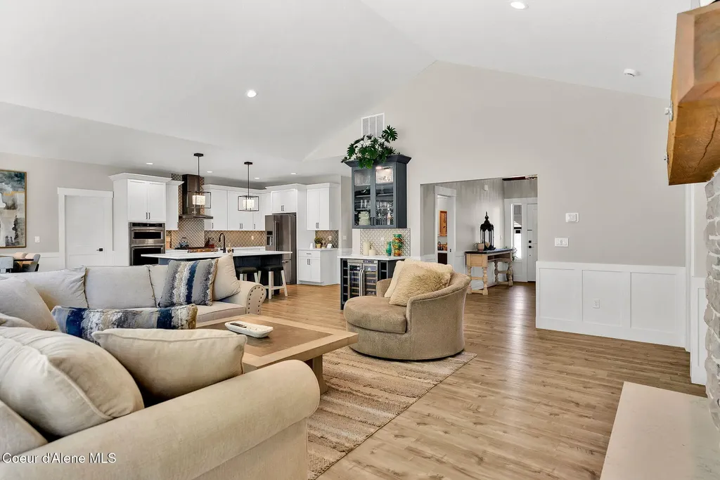 1243 W Orchard Avenue Hayden ID 83835