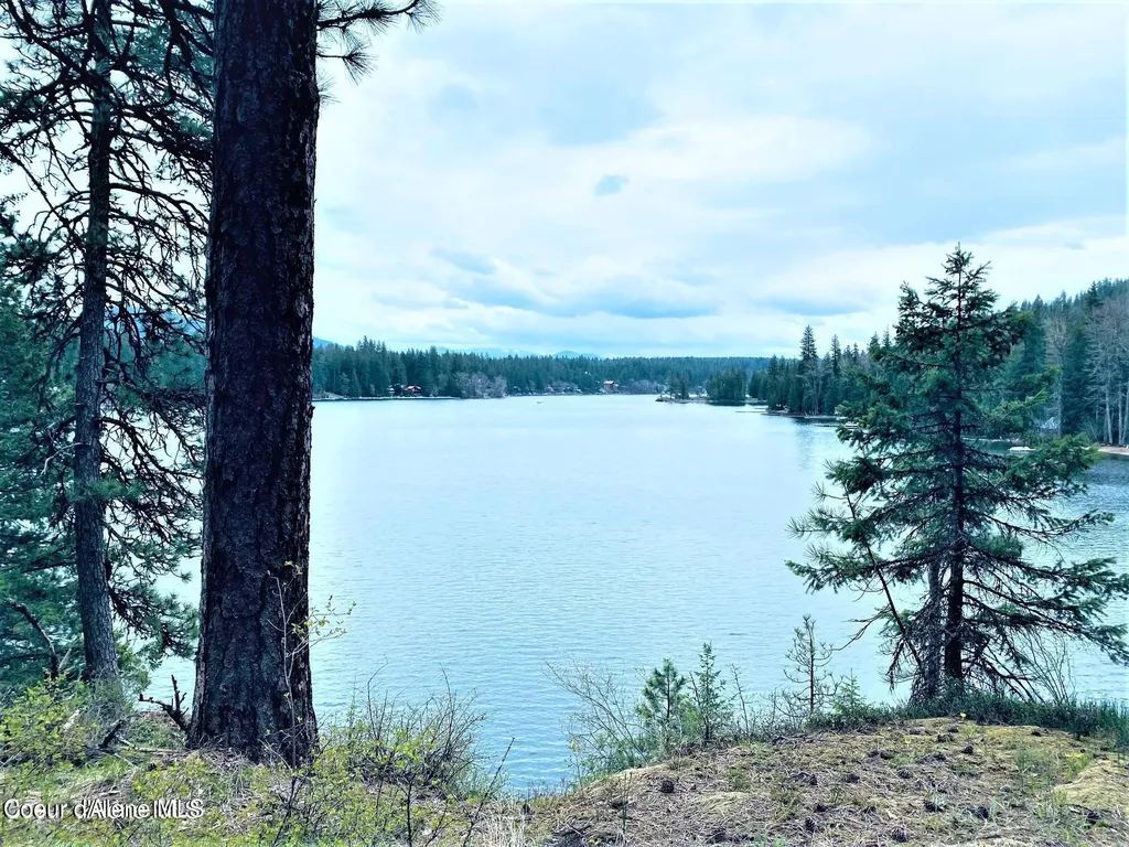 Nna W Lower Twin Lake Shore Twin Lakes ID 83858