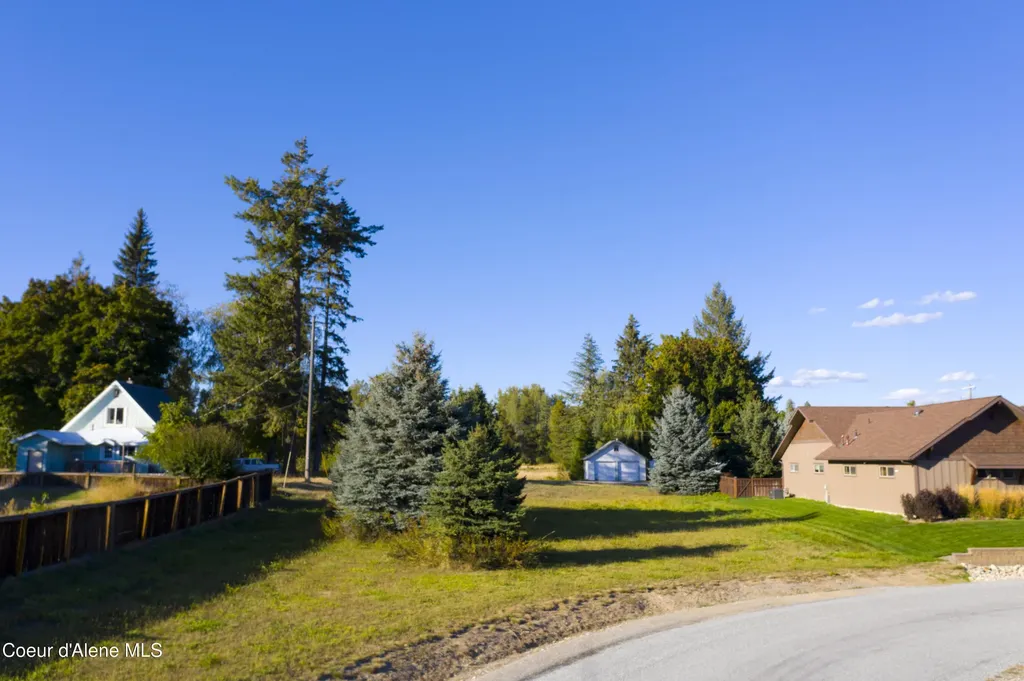 1 Crooked Ear Drive Sandpoint ID 83864