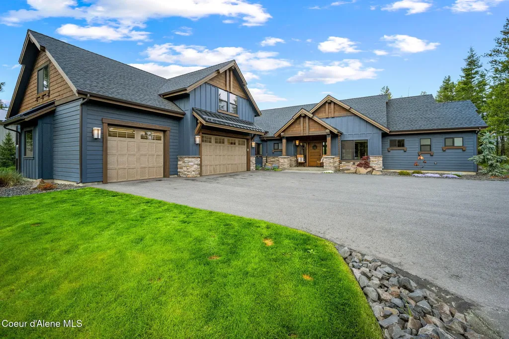 1230 E Amulet Circle Rathdrum ID 83858