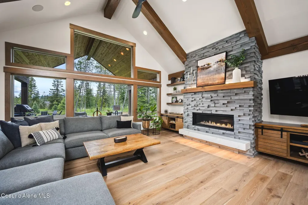 1230 E Amulet Circle Rathdrum ID 83858