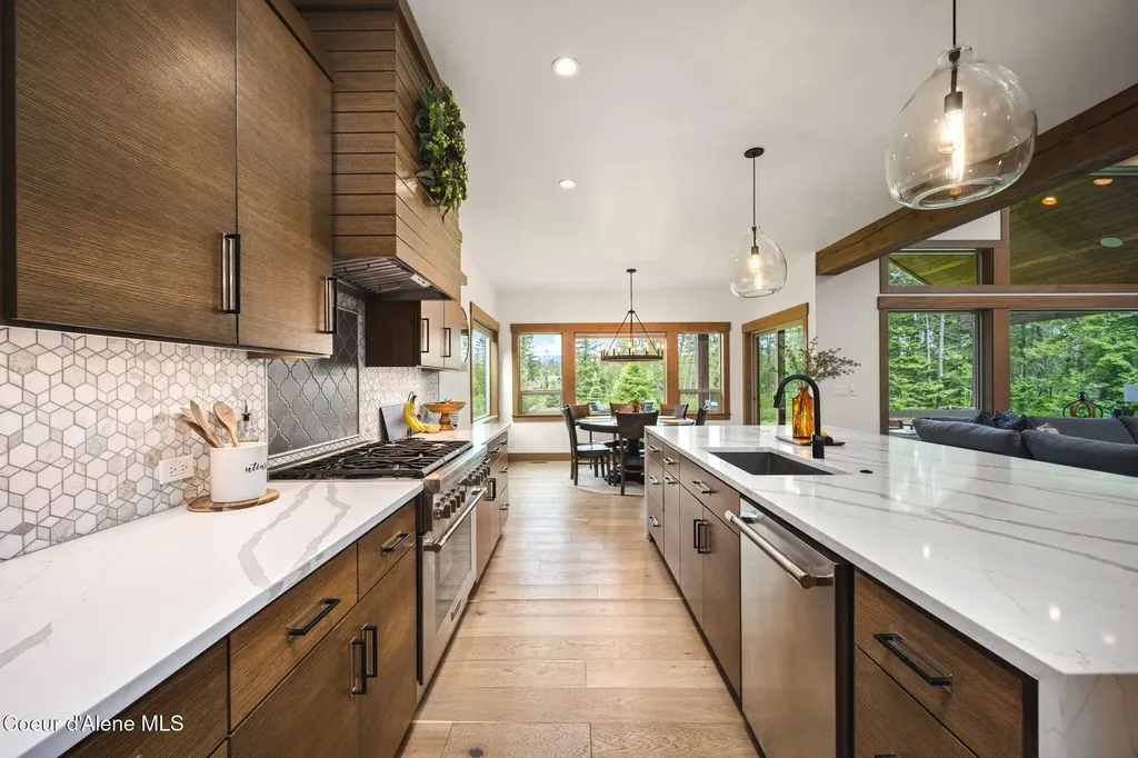 1230 E Amulet Circle Rathdrum ID 83858