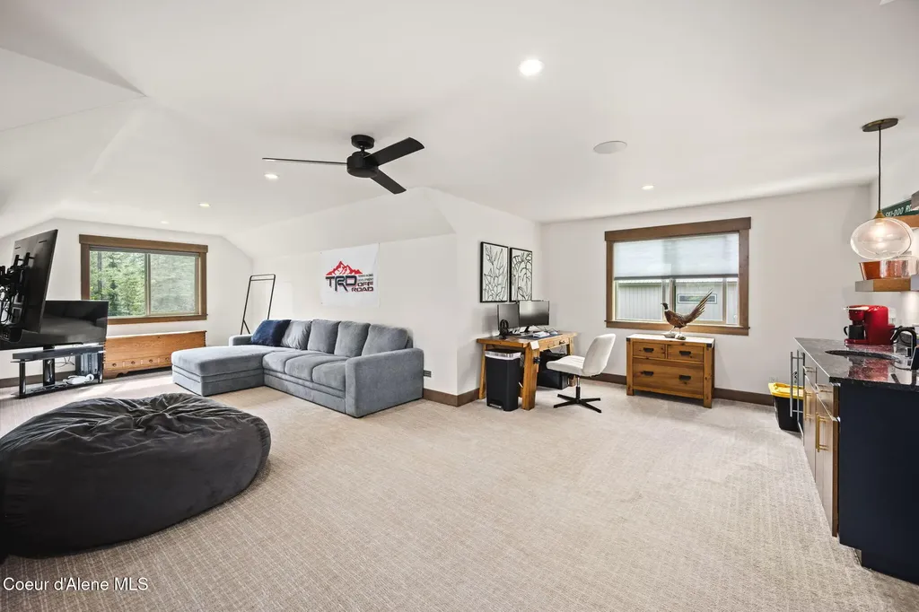 1230 E Amulet Circle Rathdrum ID 83858