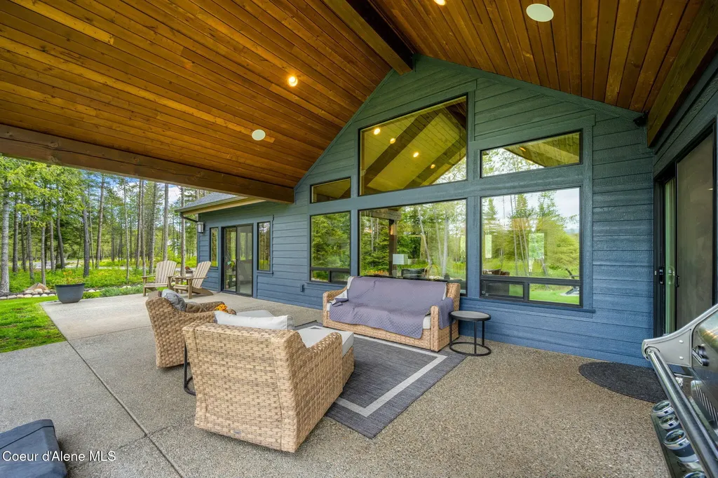 1230 E Amulet Circle Rathdrum ID 83858