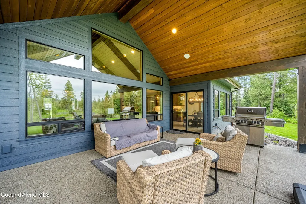 1230 E Amulet Circle Rathdrum ID 83858