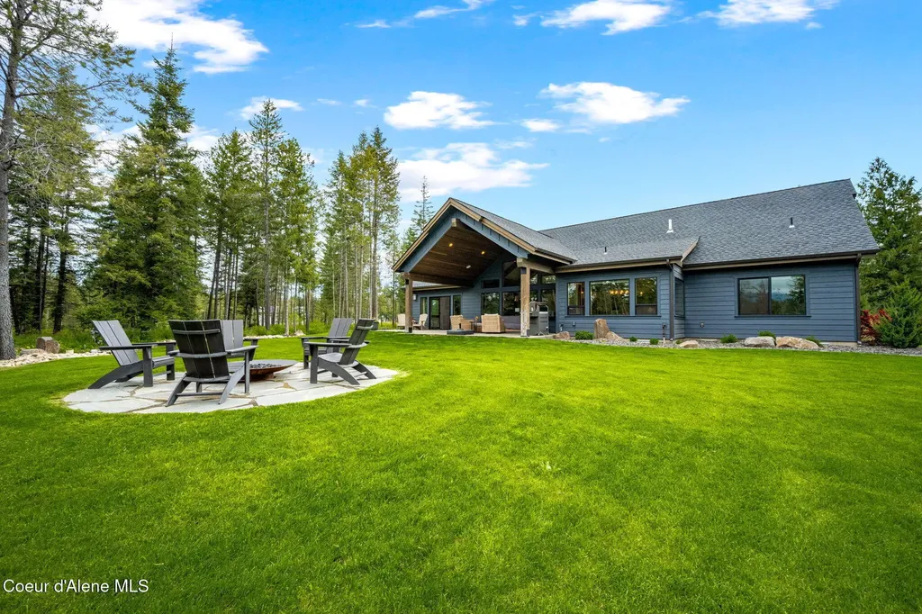 1230 E Amulet Circle Rathdrum ID 83858