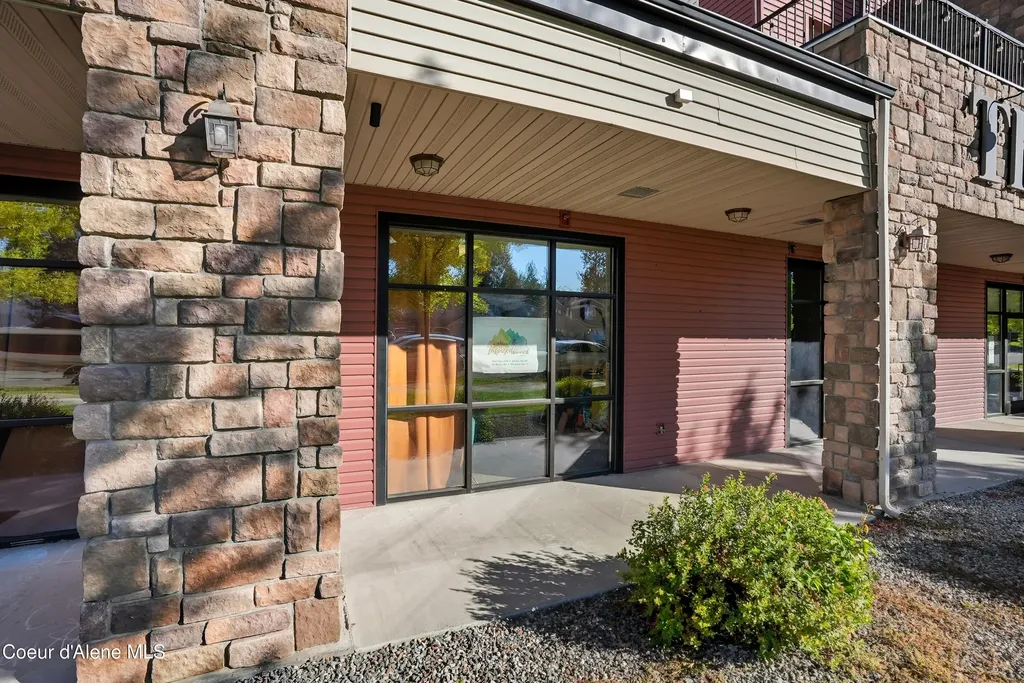 3591 E 3rd Avenue Post Falls ID 83854