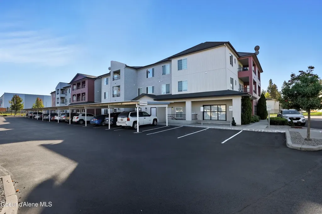 3591 E 3rd Avenue Post Falls ID 83854