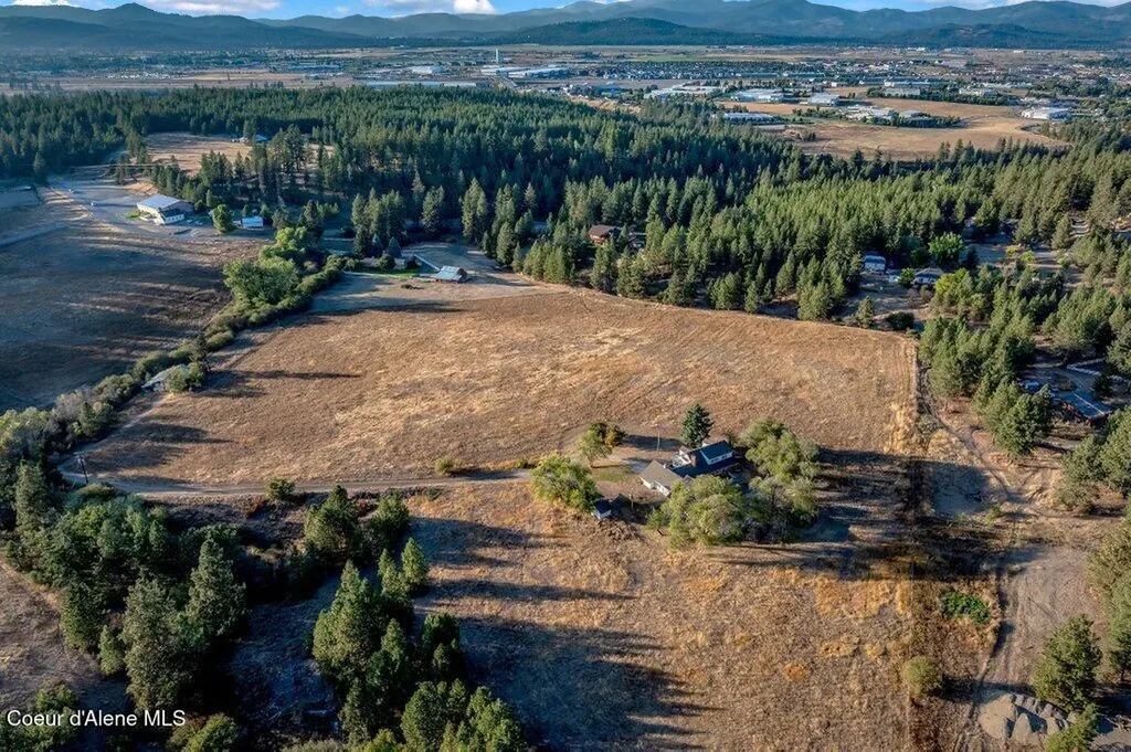 840 S Carpenter Loop Post Falls ID 83854