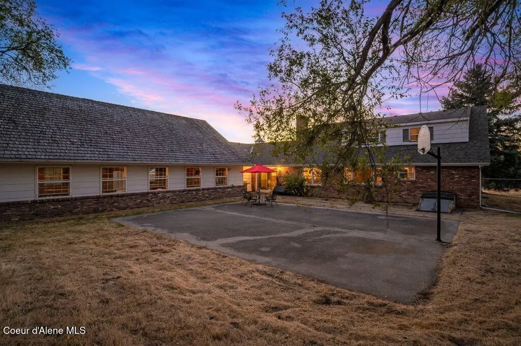 840 S Carpenter Loop Post Falls ID 83854