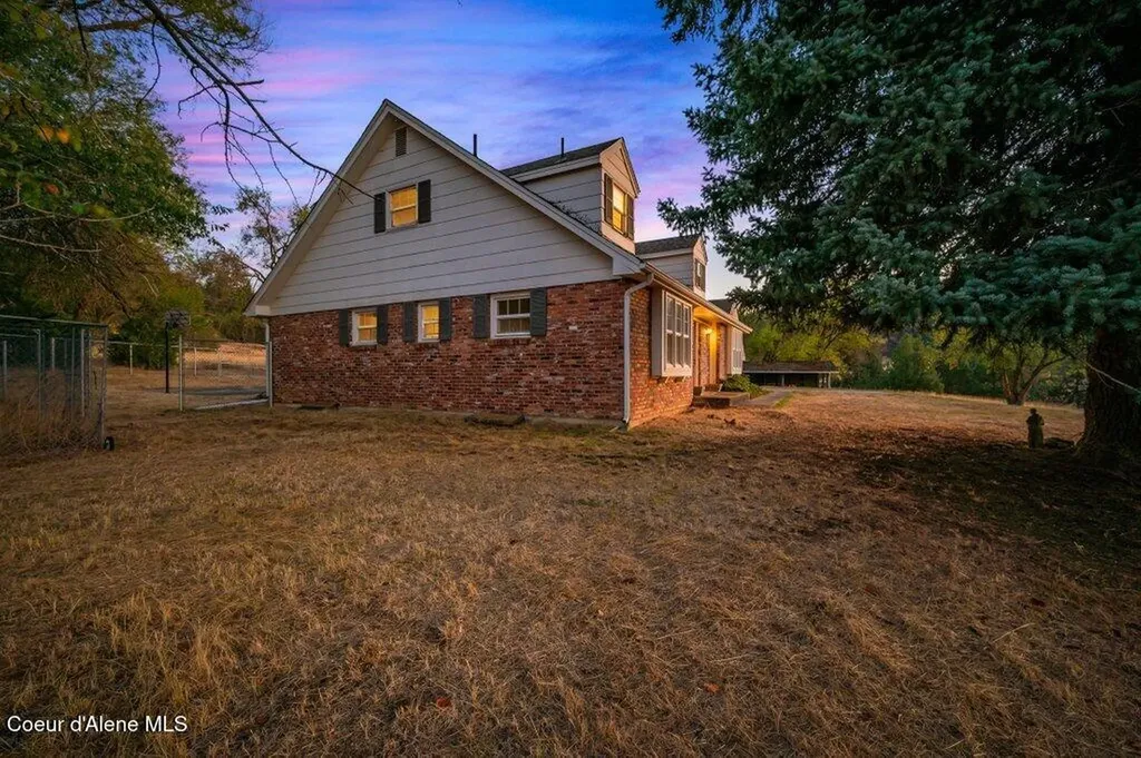 840 S Carpenter Loop Post Falls ID 83854