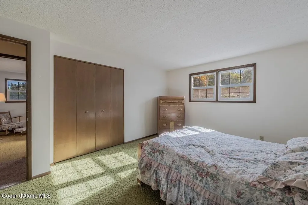840 S Carpenter Loop Post Falls ID 83854