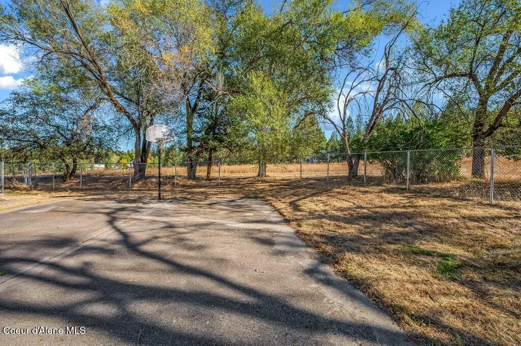 840 S Carpenter Loop Post Falls ID 83854