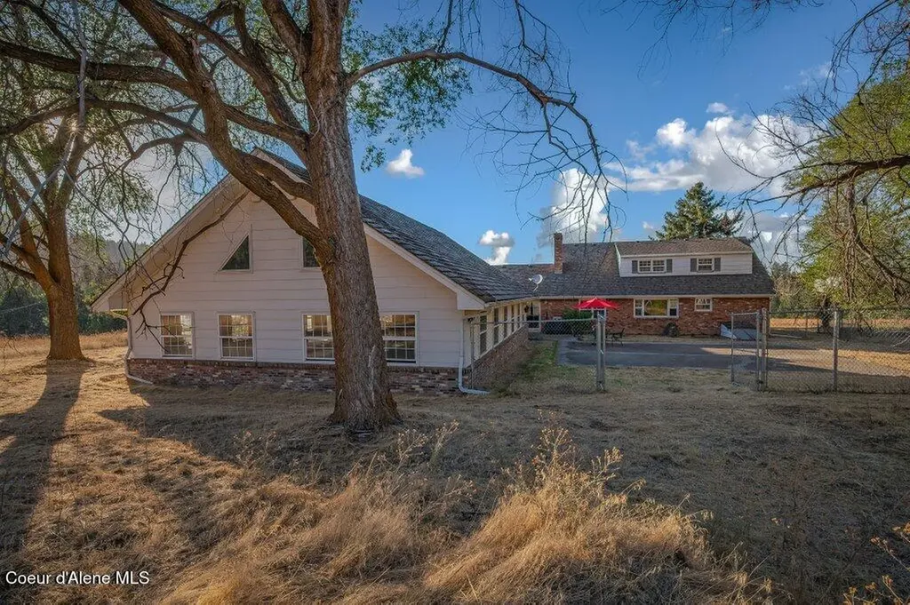 840 S Carpenter Loop Post Falls ID 83854