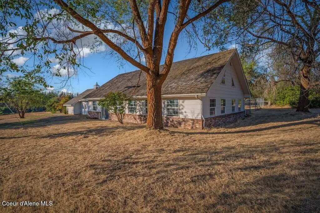 840 S Carpenter Loop Post Falls ID 83854