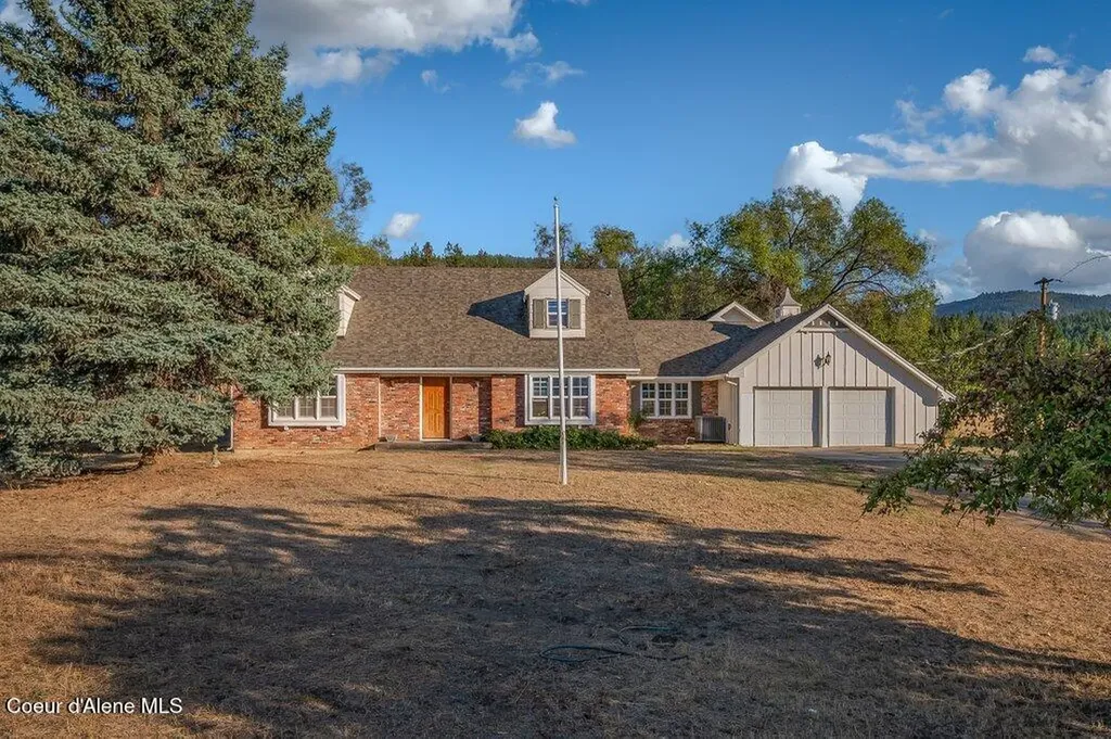 840 S Carpenter Loop Post Falls ID 83854