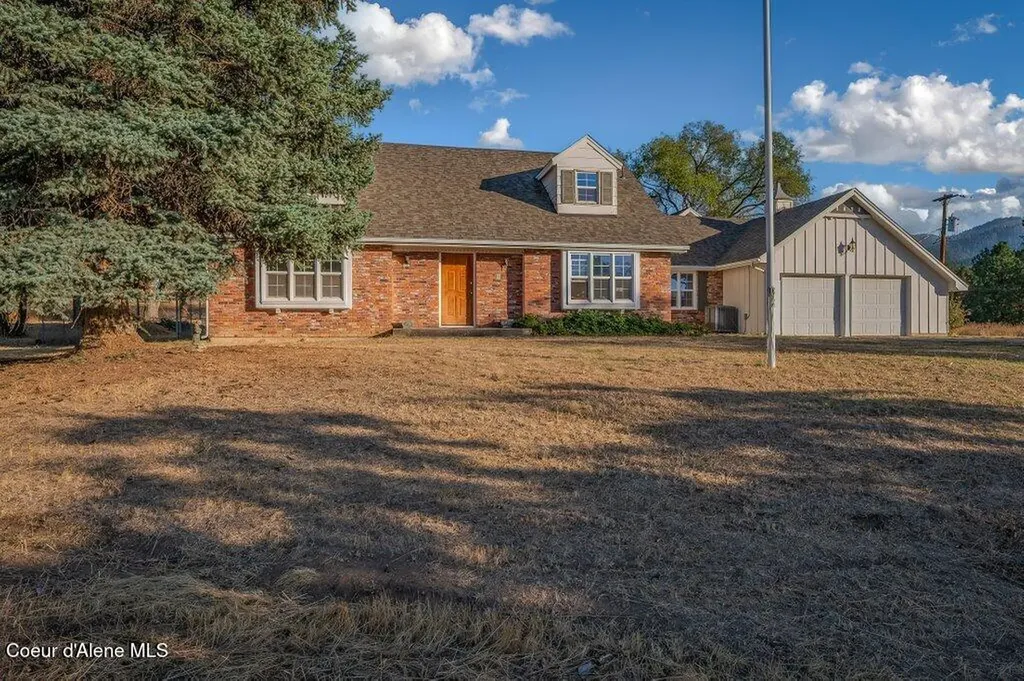 840 S Carpenter Loop Post Falls ID 83854