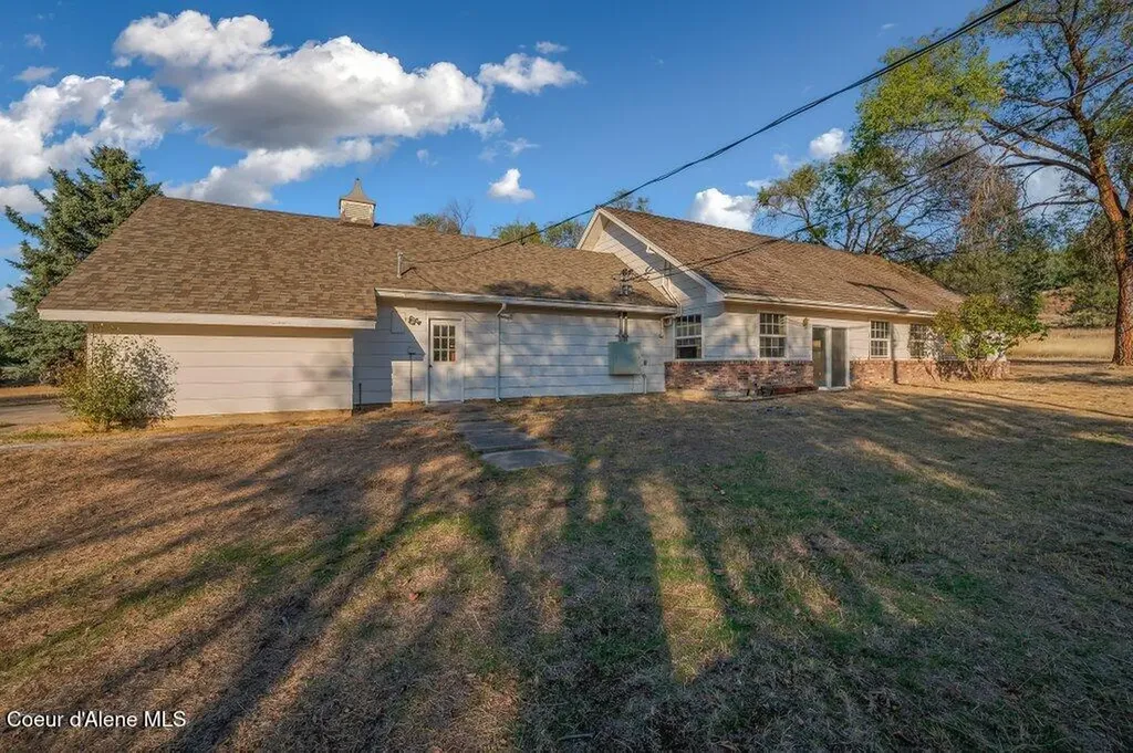 840 S Carpenter Loop Post Falls ID 83854