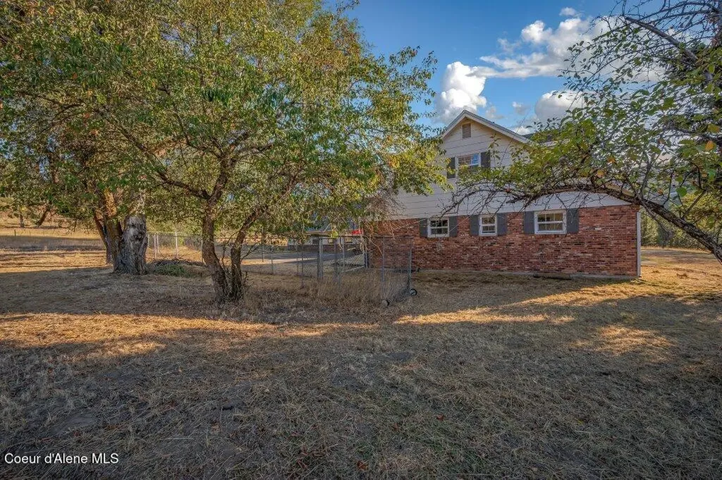 840 S Carpenter Loop Post Falls ID 83854