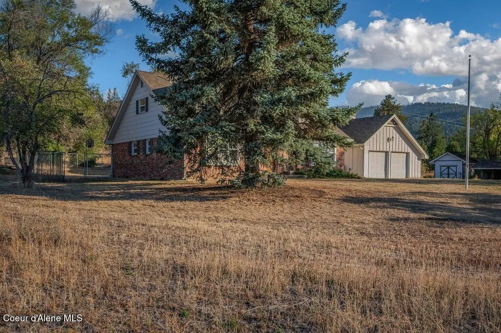 840 S Carpenter Loop Post Falls ID 83854