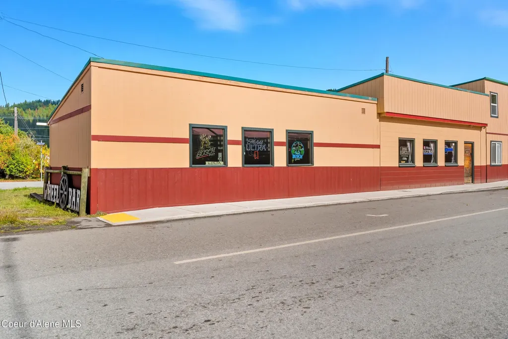 212 Main Street Smelterville ID 83868