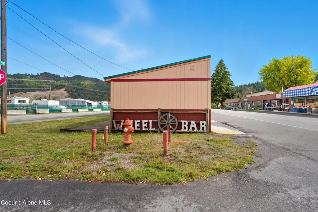 212 Main Street Smelterville ID 83868