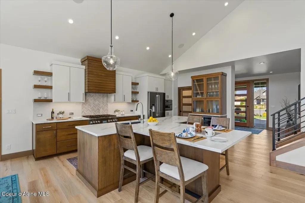 1038 E Gravelstone Court Hayden ID 83835