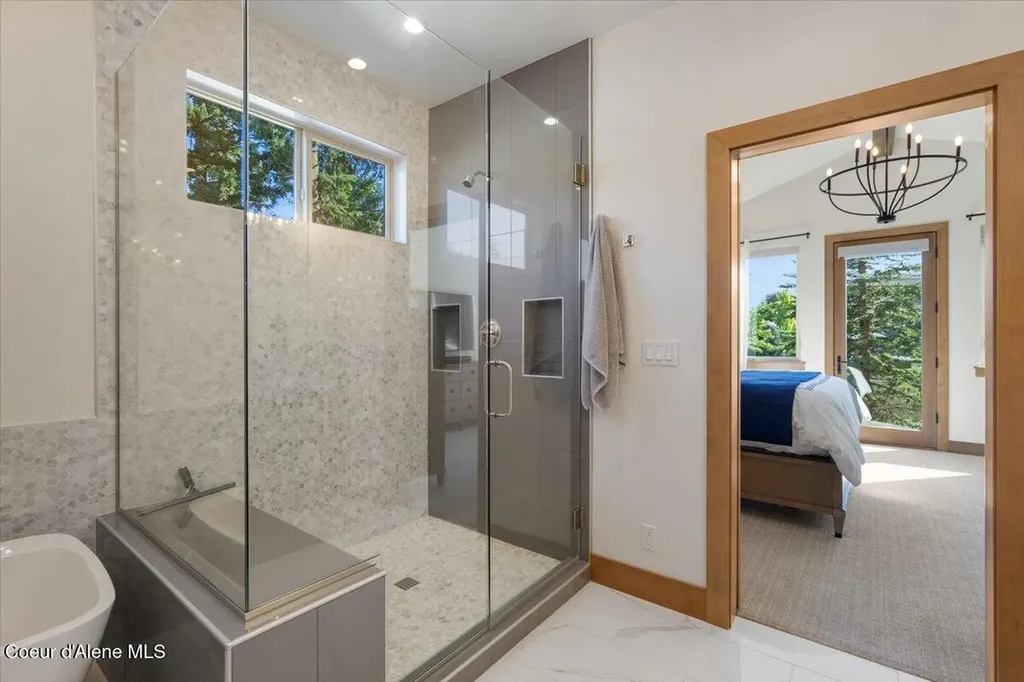 1038 E Gravelstone Court Hayden ID 83835