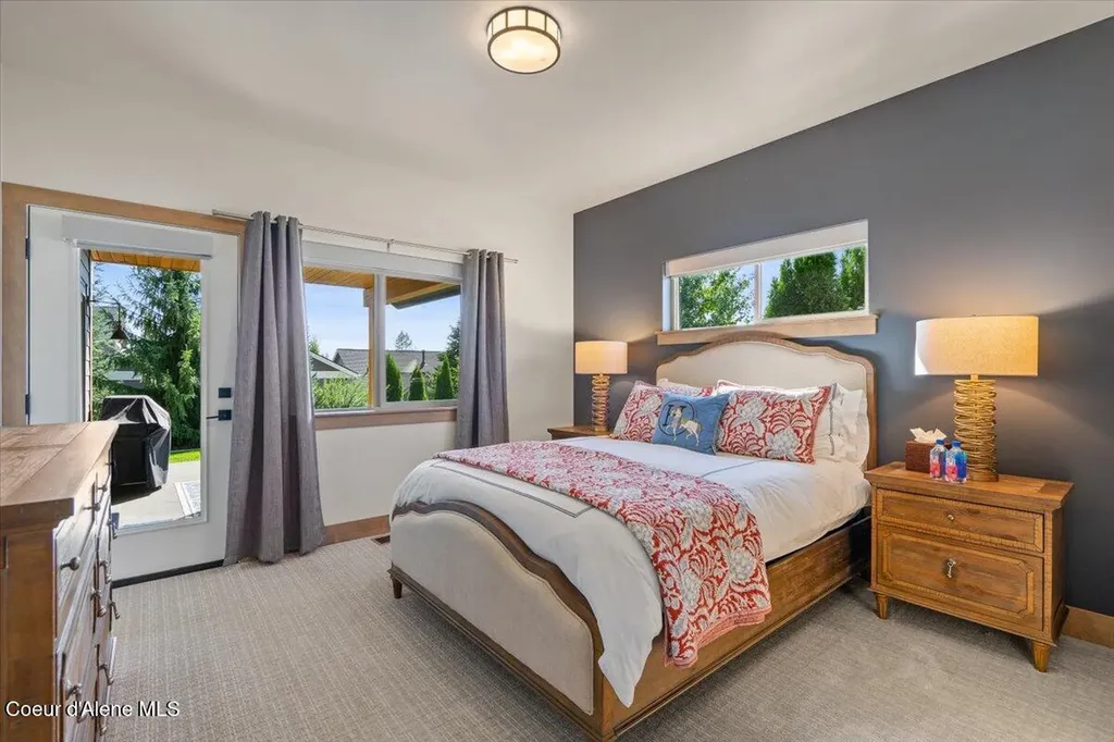 1038 E Gravelstone Court Hayden ID 83835
