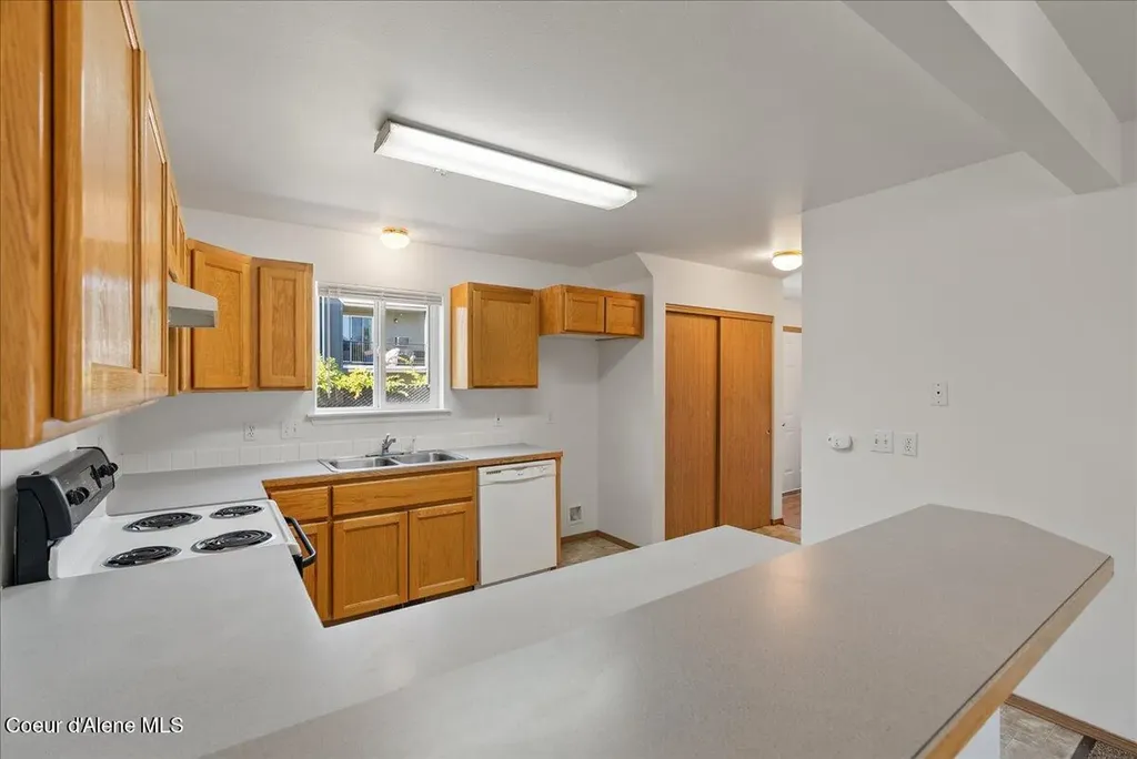 3414 E 12th Avenue Post Falls ID 83854