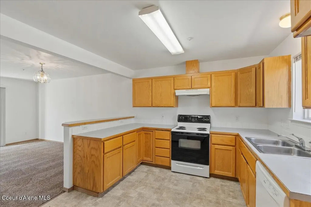 3414 E 12th Avenue Post Falls ID 83854