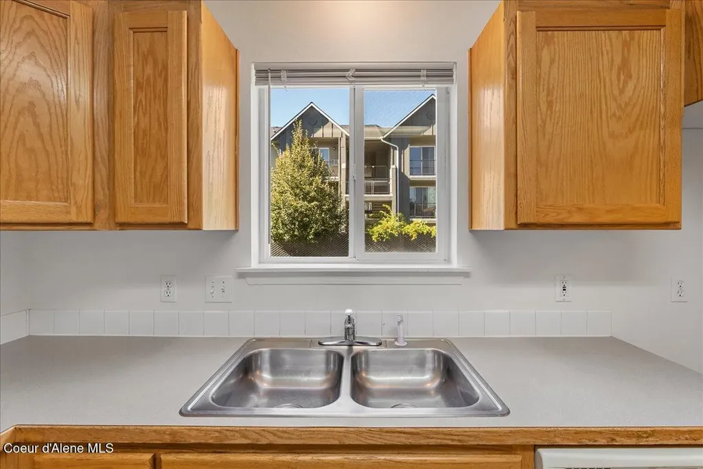 3414 E 12th Avenue Post Falls ID 83854