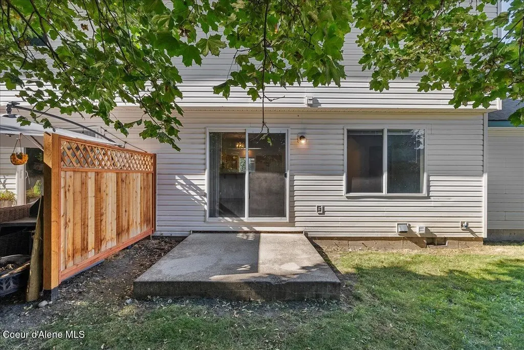 3414 E 12th Avenue Post Falls ID 83854