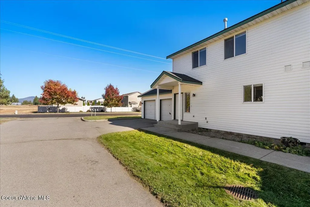 3414 E 12th Avenue Post Falls ID 83854
