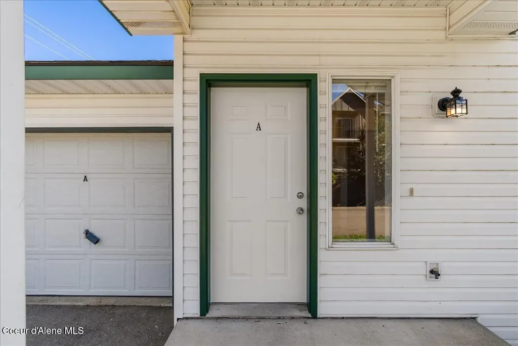 3414 E 12th Avenue Post Falls ID 83854