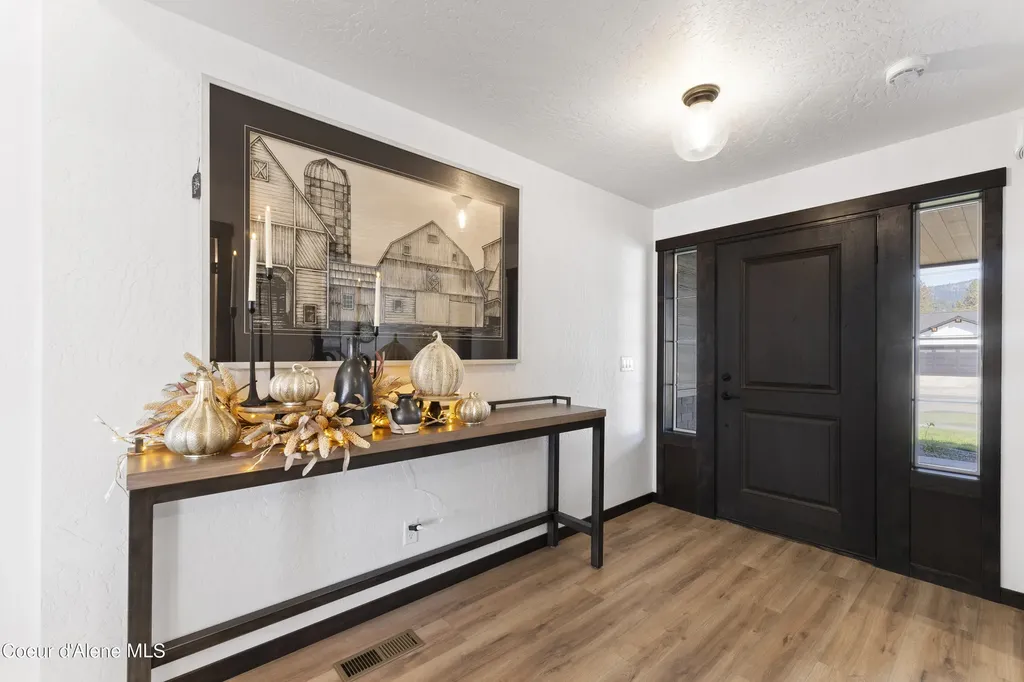 9008 W Swather Avenue Rathdrum ID 83858