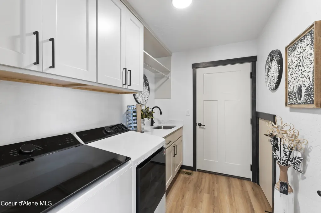 9008 W Swather Avenue Rathdrum ID 83858