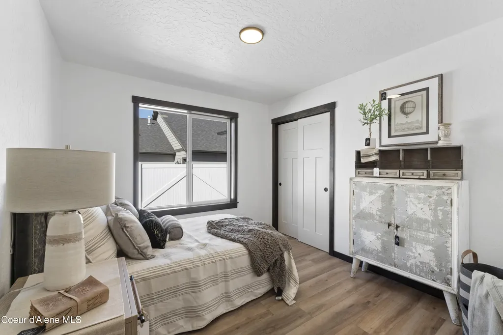 9008 W Swather Avenue Rathdrum ID 83858