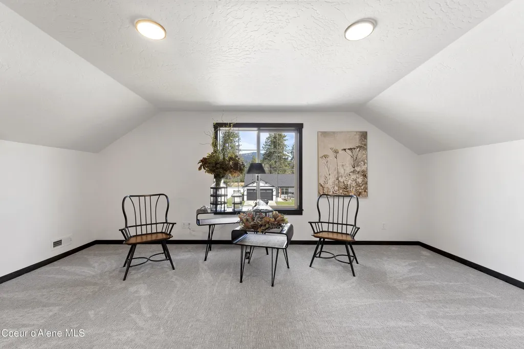 9008 W Swather Avenue Rathdrum ID 83858