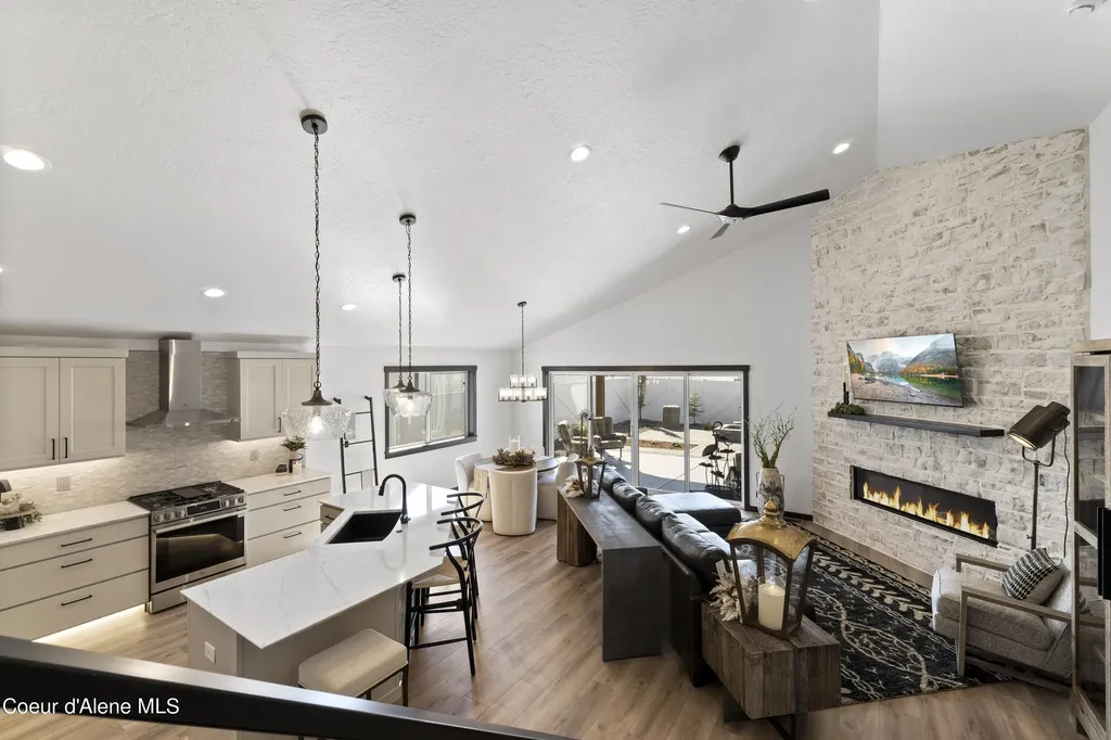 9008 W Swather Avenue Rathdrum ID 83858
