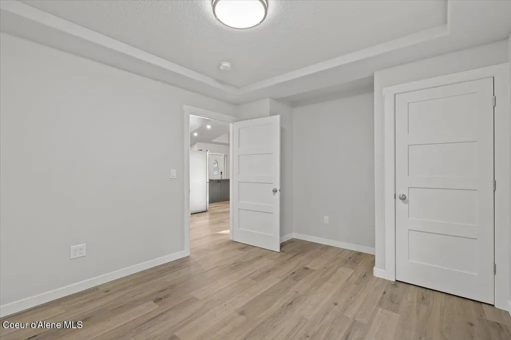 10050 E Duce Road Athol ID 83801