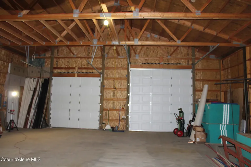 10050 E Duce Road Athol ID 83801