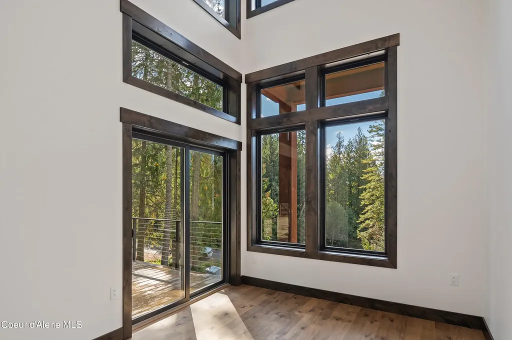7 Timber Grove Sandpoint ID 83864