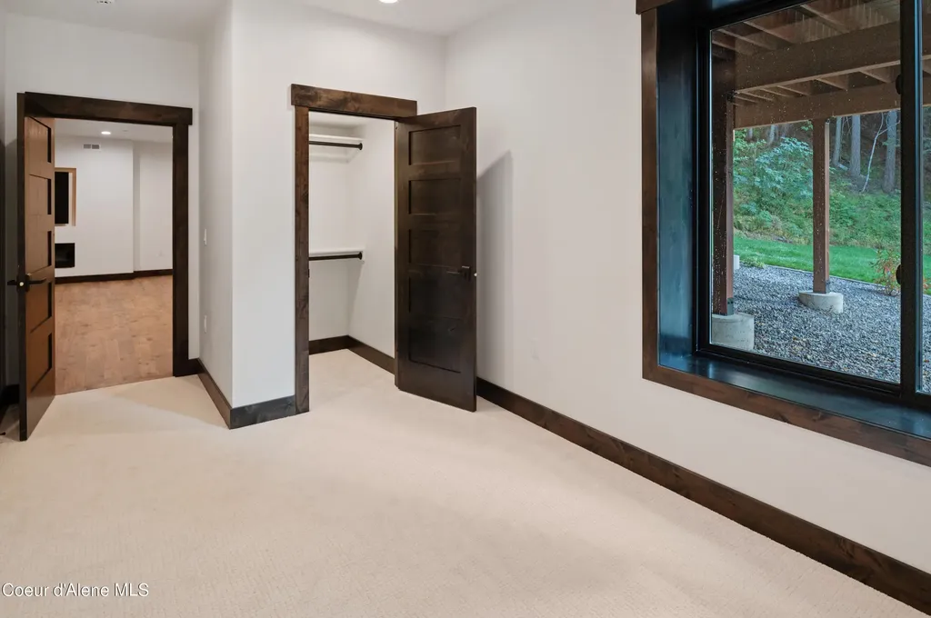 7 Timber Grove Sandpoint ID 83864