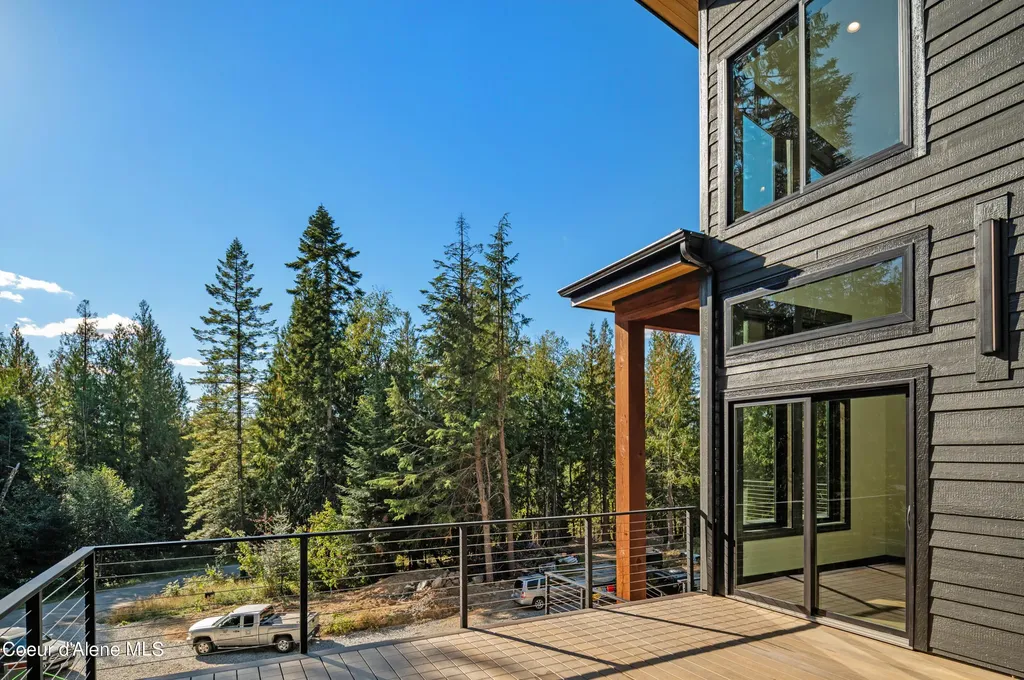 7 Timber Grove Sandpoint ID 83864