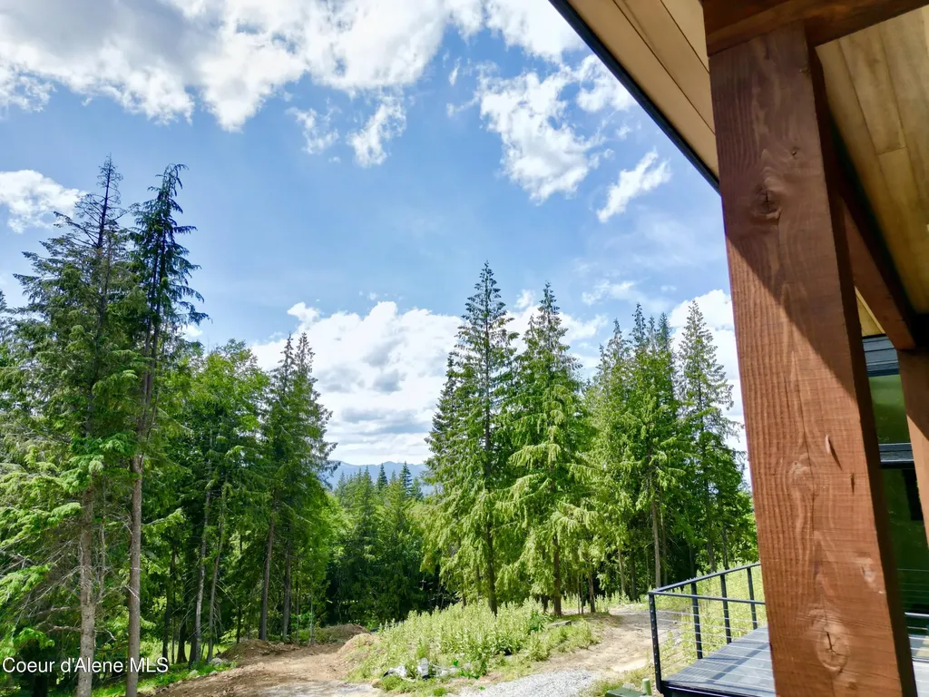 7 Timber Grove Sandpoint ID 83864